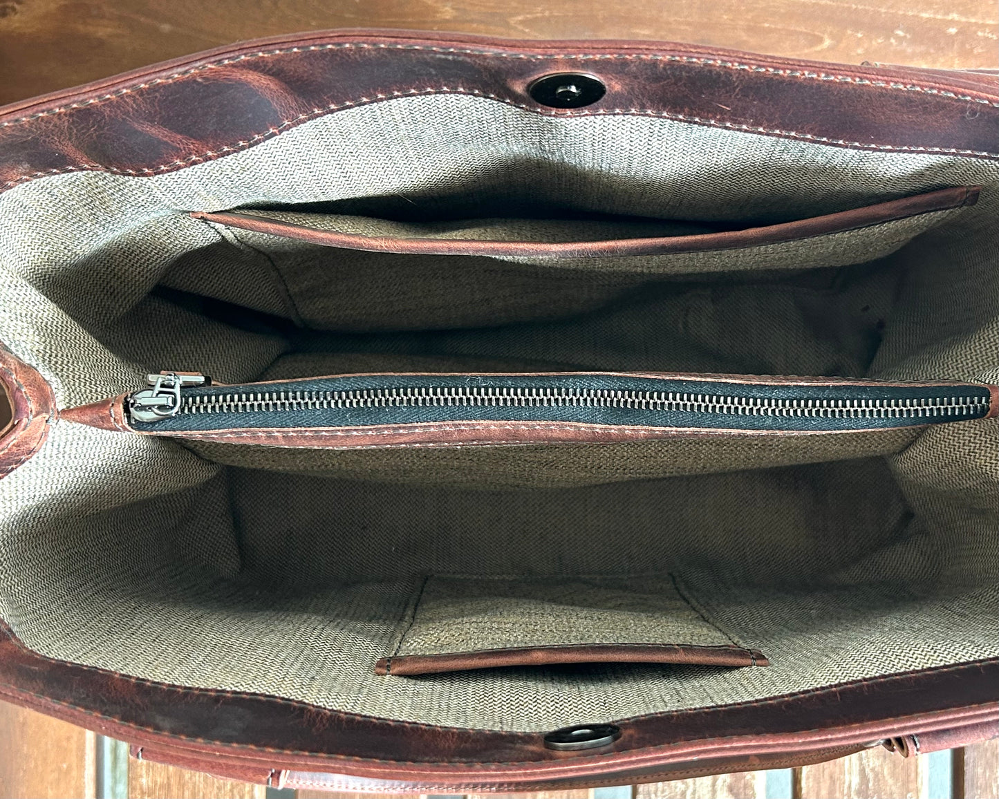 Tobacco Tote