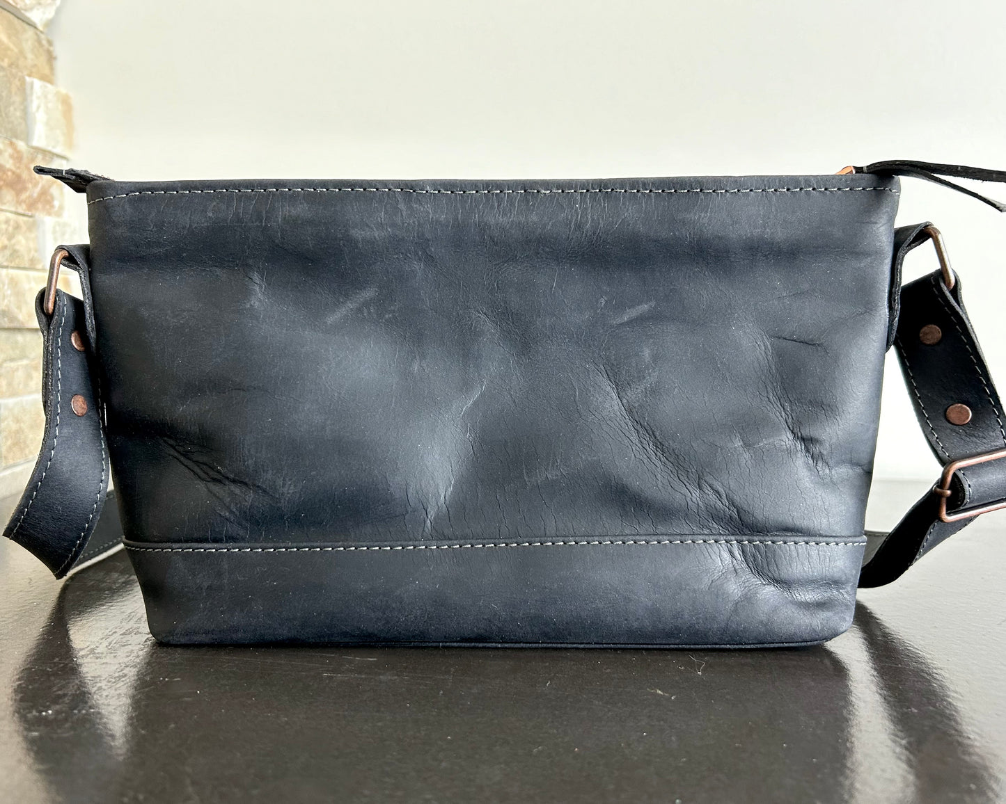Nero Small Shoulderbag