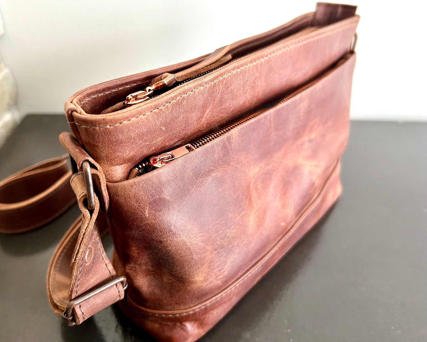 Cuoio Small Shoulderbag