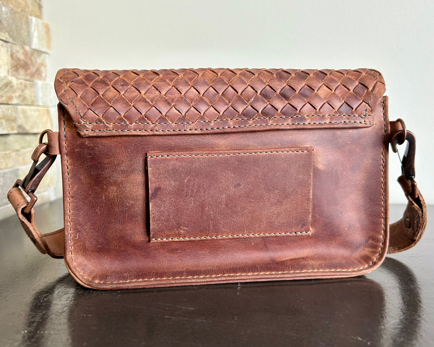 Woven Cuoio Cross Body