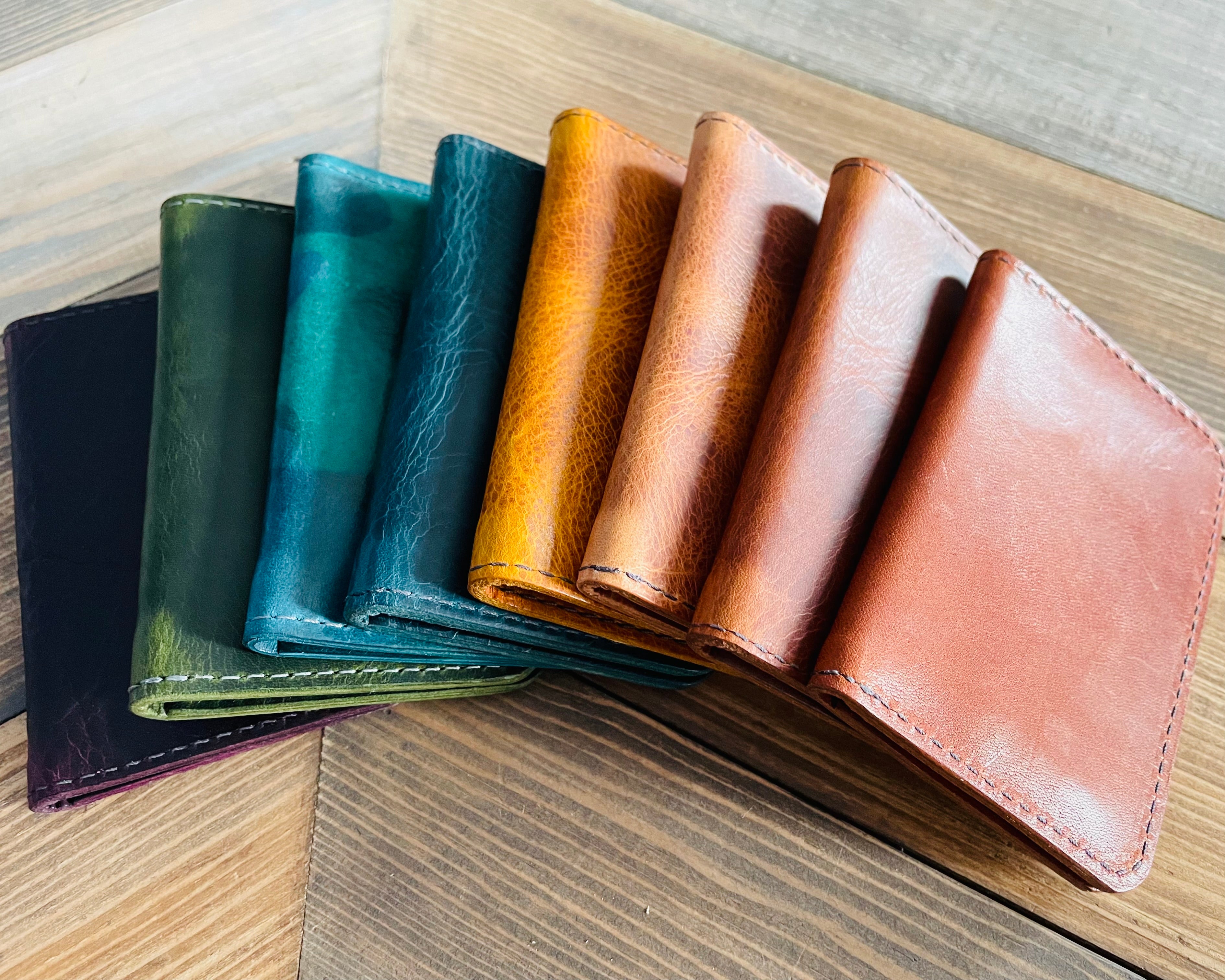 Wallets – Oak and Umber Artisan Studio