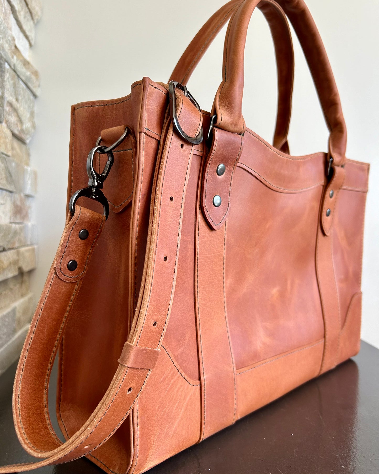 Everyday Handbag Camello