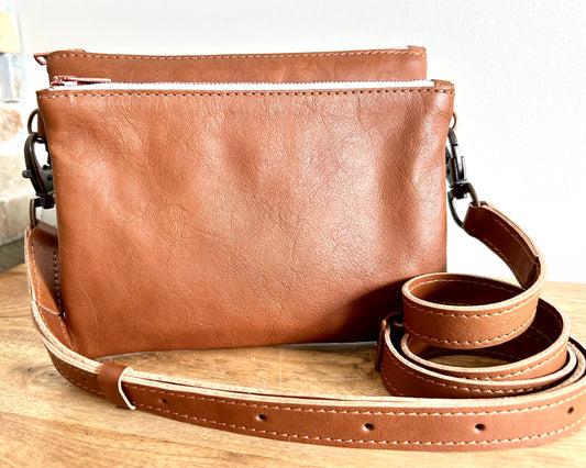 Cuoio Double Pocket Small Crossbody