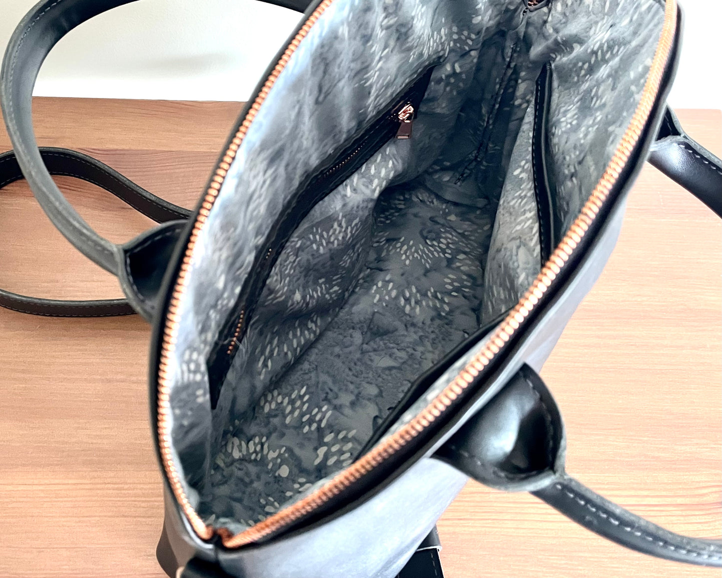 Rosellini Black Curved Handbag