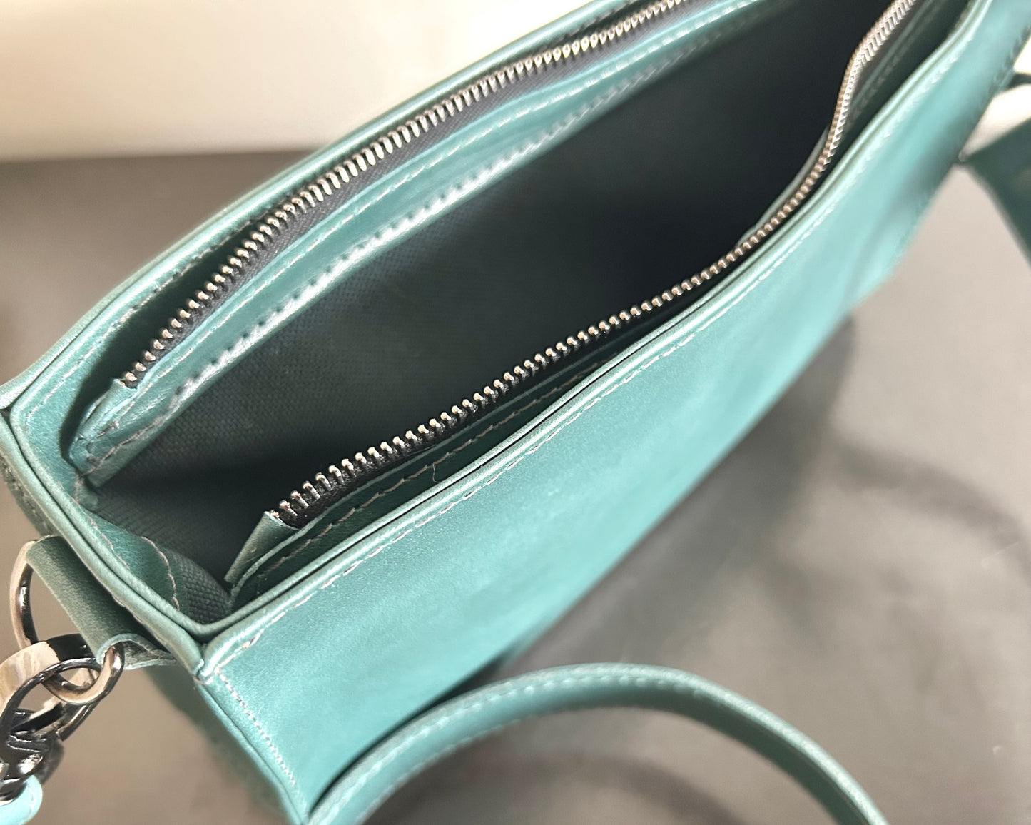 Agave Small Shoulder Bag