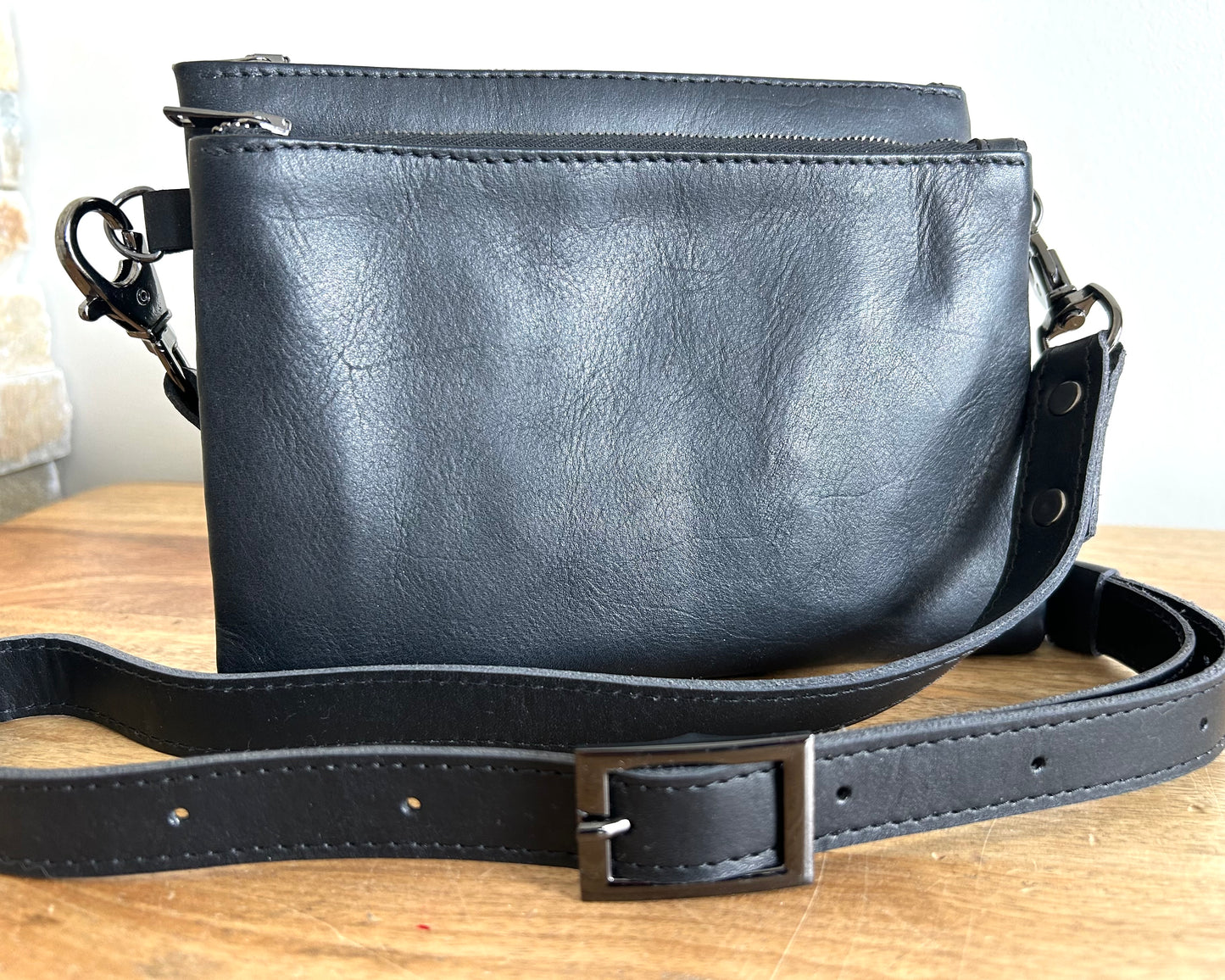 Nero Double Pocket Small Crossbody