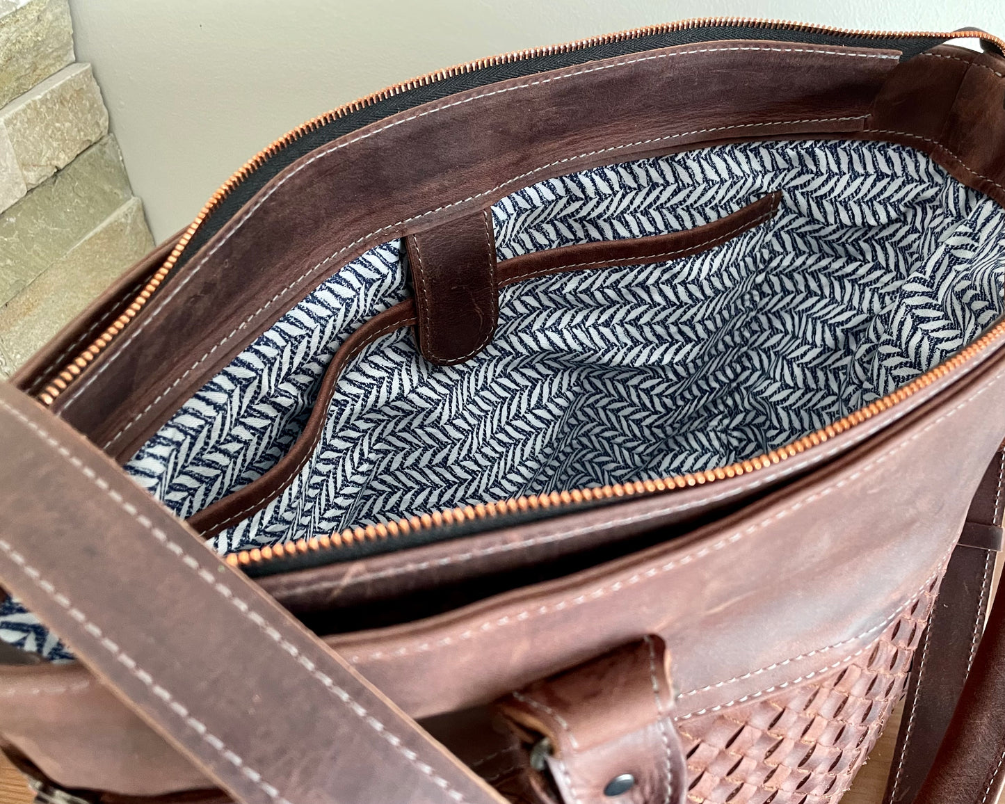 Woven Travel Handbag Bruciato